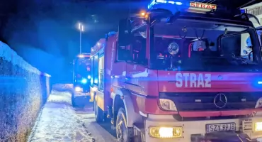 Pożar sadzy w kominie w Międzybrodziu Bialskim