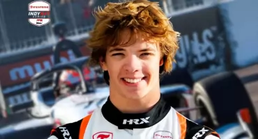 Tymek na podium w debiucie w Indy NXT