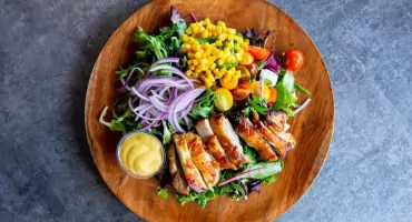 Dieta pudełkowa a relacja z jedzeniem – czy to dobre rozwiązanie długoterminowe?