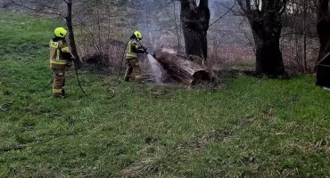 Dwie interwencje strażaków w gminie Łodygowice w dniu wczorajszym 
