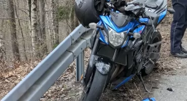 Wypadek motocyklisty w Międzybrodzie Bialskie. Jedna osoba ranna