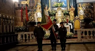 Młodzież z Żywca upamiętniła 1060 rocznicę Chrztu Polski w wyjątkowej uroczystości