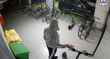 Włamano się do garażu na ulicy Browarnej w Bielsku-Białej są zatrzymani sprawcy