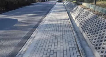 Nowy chodnik w Pewli Wielkiej poprawi bezpieczeństwo pieszych