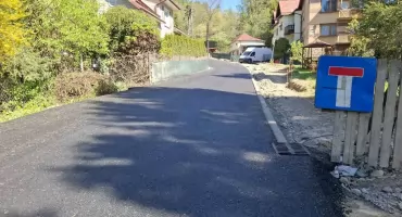 Odbudowa dróg w gminie Węgierska Górka na finiszu inwestycji