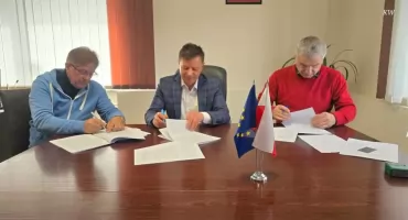 W Urzędzie Gminy Ujsoły podpisano umowę na realizację inwestycji związanej z zagospodarowaniem „Bulwarów nad potokiem Bystra”