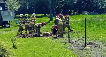 Awaria gazociągu w Pietrzykowicach skutecznie opanowana przez strażaków
