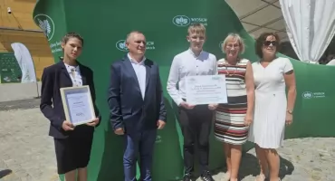 Szkoła w Pewli Ślemieńskiej zdobywa dofinansowanie na Zieloną Pracownię