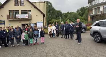 Integracyjne wydarzenie Łamiemy Bariery 2024 w Zarzeczu przyciąga uczestników