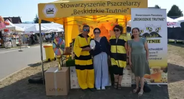Podwójny sukces Beskidzkich Trutni w konkursie Pasieka Roku 2026 powodem do dumy