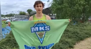 Filip Piwowarczyk w finale Mistrzostw Polski U18 w trójskoku
