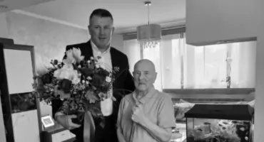 Odejście Józefa Hulki artysty który świętował setne urodziny