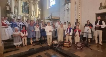 Msza odpustowa w Rajczy z folklorem i tradycją podczas Dni Gminy