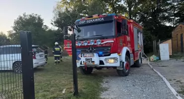 Pożar poddasza w Łękawicy szybko opanowany dzięki szybkiemu zgłoszeniu
