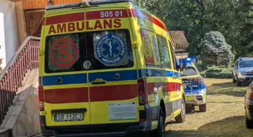 76-latek uratowany dzięki reakcji znajomej i błyskawicznej interwencji służb