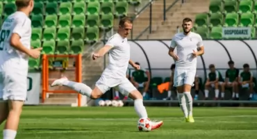 Konrad Kareta po kontuzji wraca na boisko po prawie roku przerwy