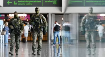 Zatrzymania na lotnisku Katowice Pyrzowice Ucieczka przed wymiarem sprawiedliwości uniemożliwiona