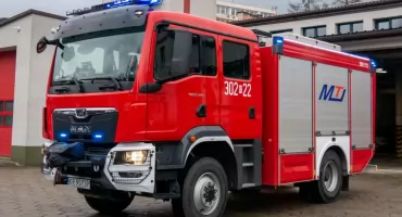Seria kolizji na S1 w Żywcu. Dwie kobiety potrzebowały pomocy ratowników