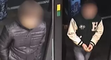Pobicie 55-latka na Skwerze Marzeń w Bielsku-Białej. Trzej podejrzani w śledztwie