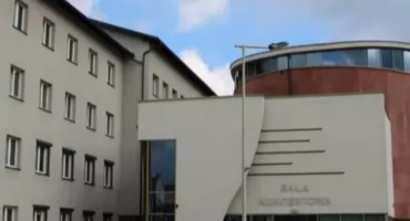 Konflikt w Szkole Muzycznej w Żywcu skutkuje odszkodowaniami i zmianami w strukturze szkoły