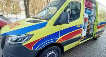 Ratownictwo medyczne w gminie Czernichów pod lupą podczas wizyty wojewody