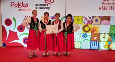 Koło Gospodyń Wiejskich Czerwona Jarzębina w finale konkursu Polska Smakuje na PGE Narodowym