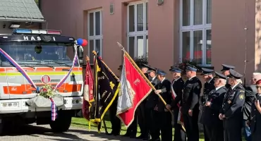 OSP Rajcza uczestniczy w uroczystym przekazaniu wozu bojowego w Czechach