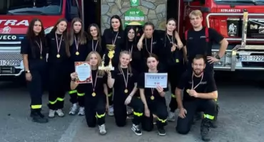 MDP Porąbka triumfuje w powiatowych zawodach służb pożarniczych CTIF