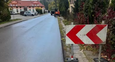 Od lat oczekiwany remont chodnika na ulicy Sobieskiego w Łodygowicach