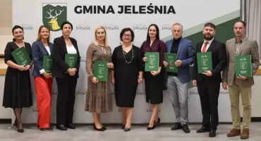 Jeleśnia świętuje Dzień Edukacji Narodowej i nagradza lokalnych nauczycieli