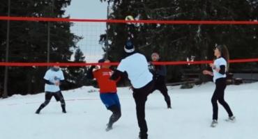 Siatkówka na śniegu czyli Krawcula WinterCup 2022